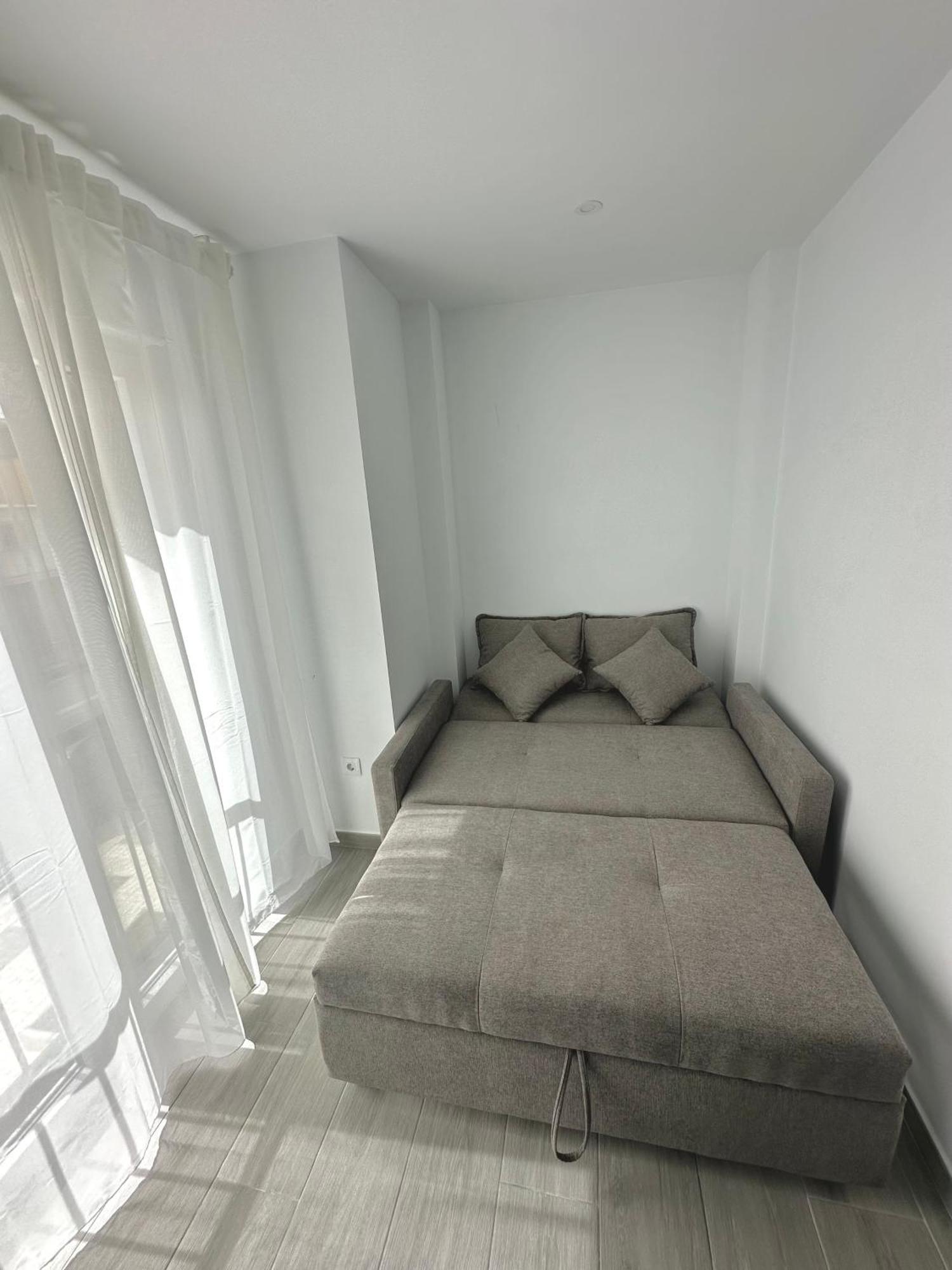 Apartamento Maui Beach En El Palo Málaga Esterno foto
