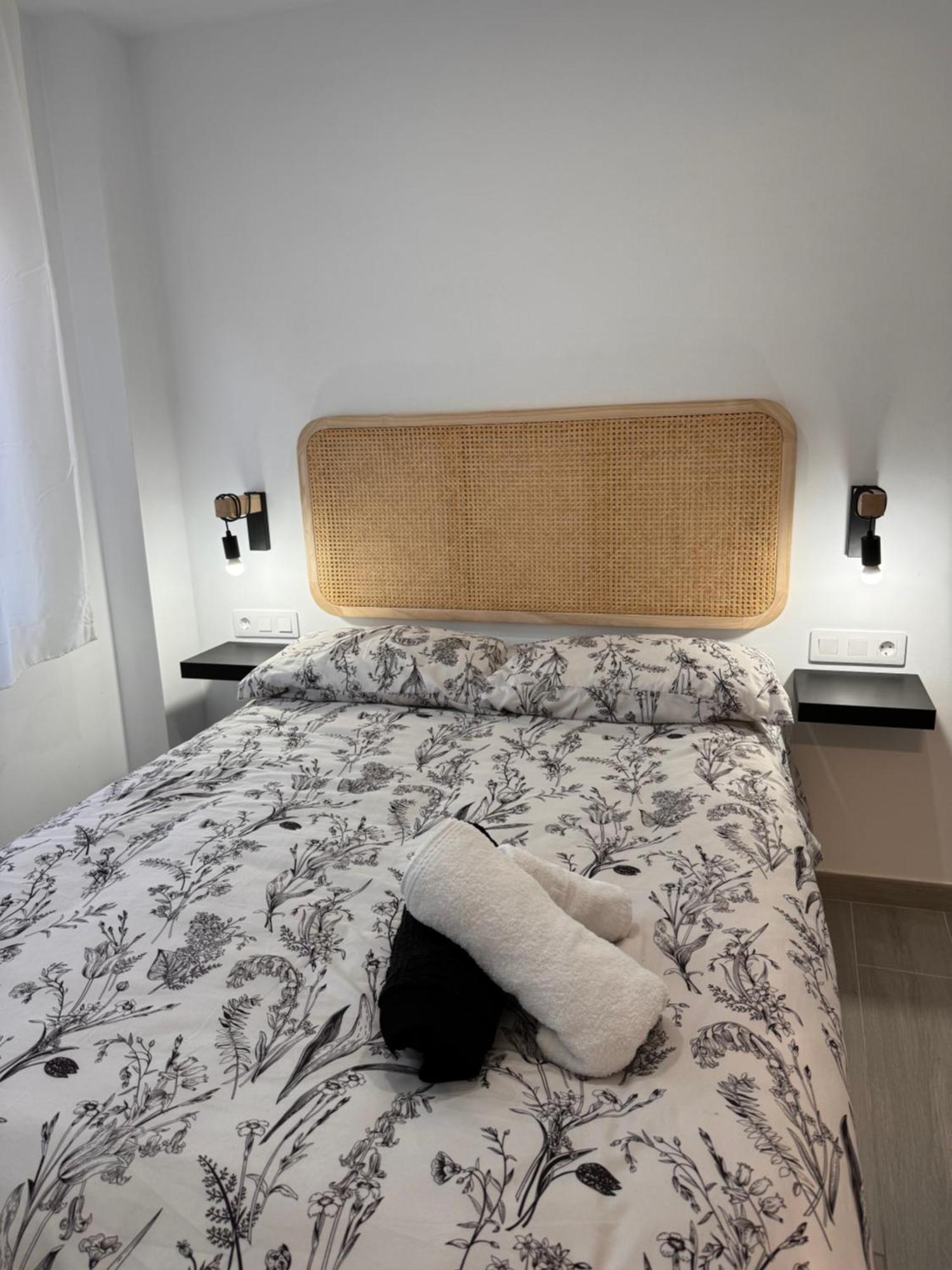 Apartamento Maui Beach En El Palo Málaga Esterno foto