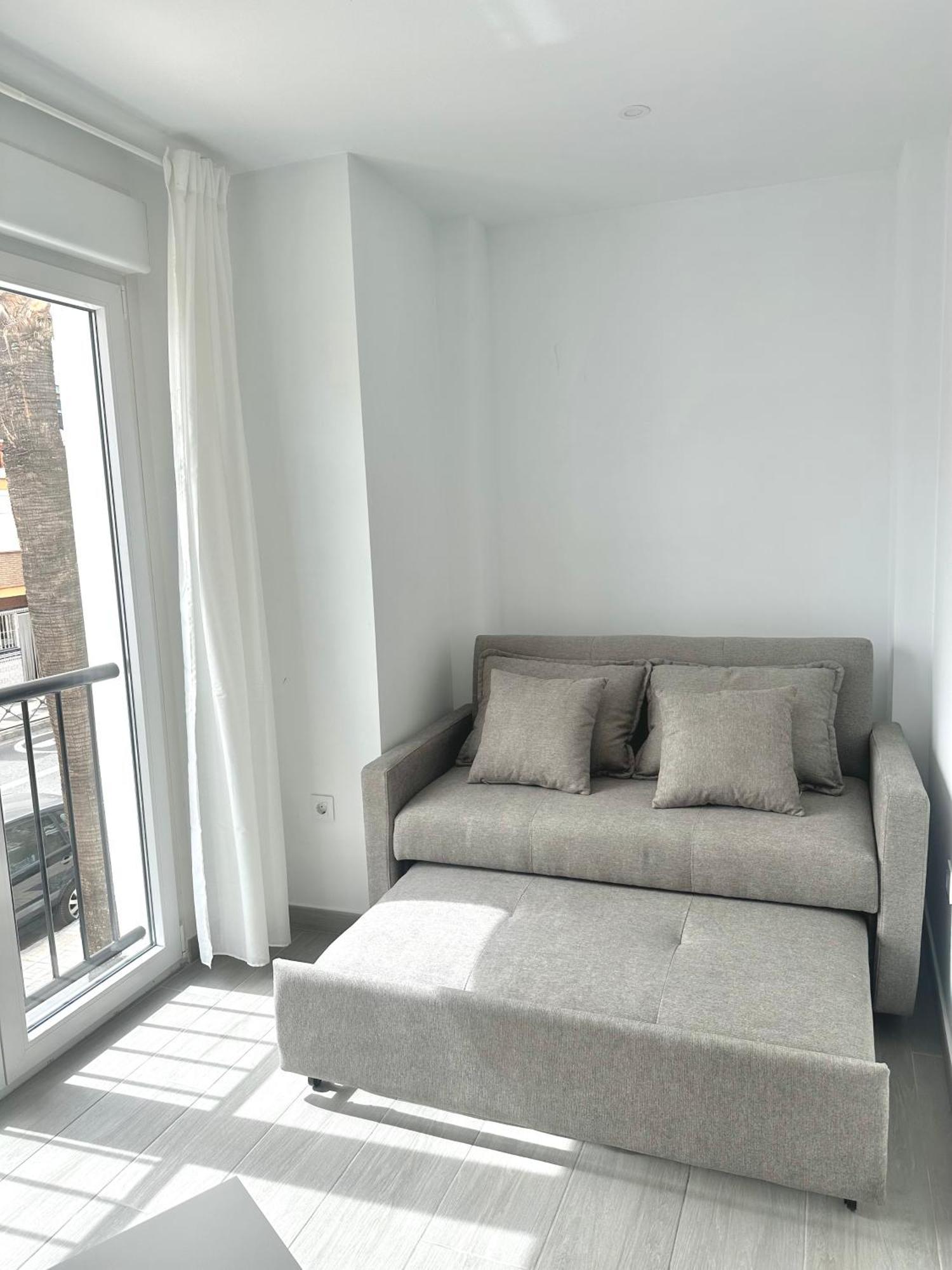 Apartamento Maui Beach En El Palo Málaga Esterno foto