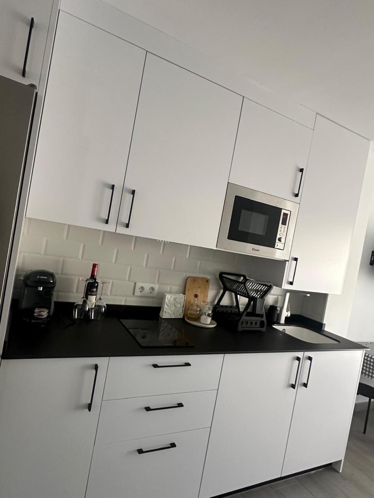 Apartamento Maui Beach En El Palo Málaga Esterno foto